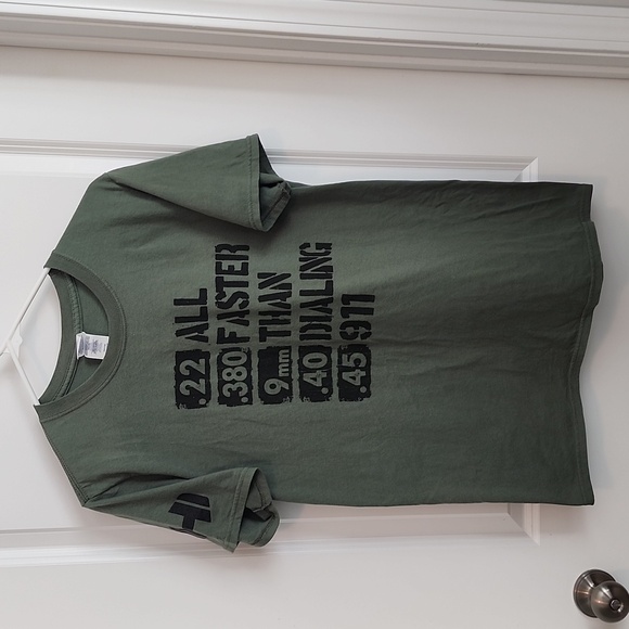 .22,.32,9mm,.40.45 all faster than calling 911 American Patriot T-shirt medium - Picture 1 of 5